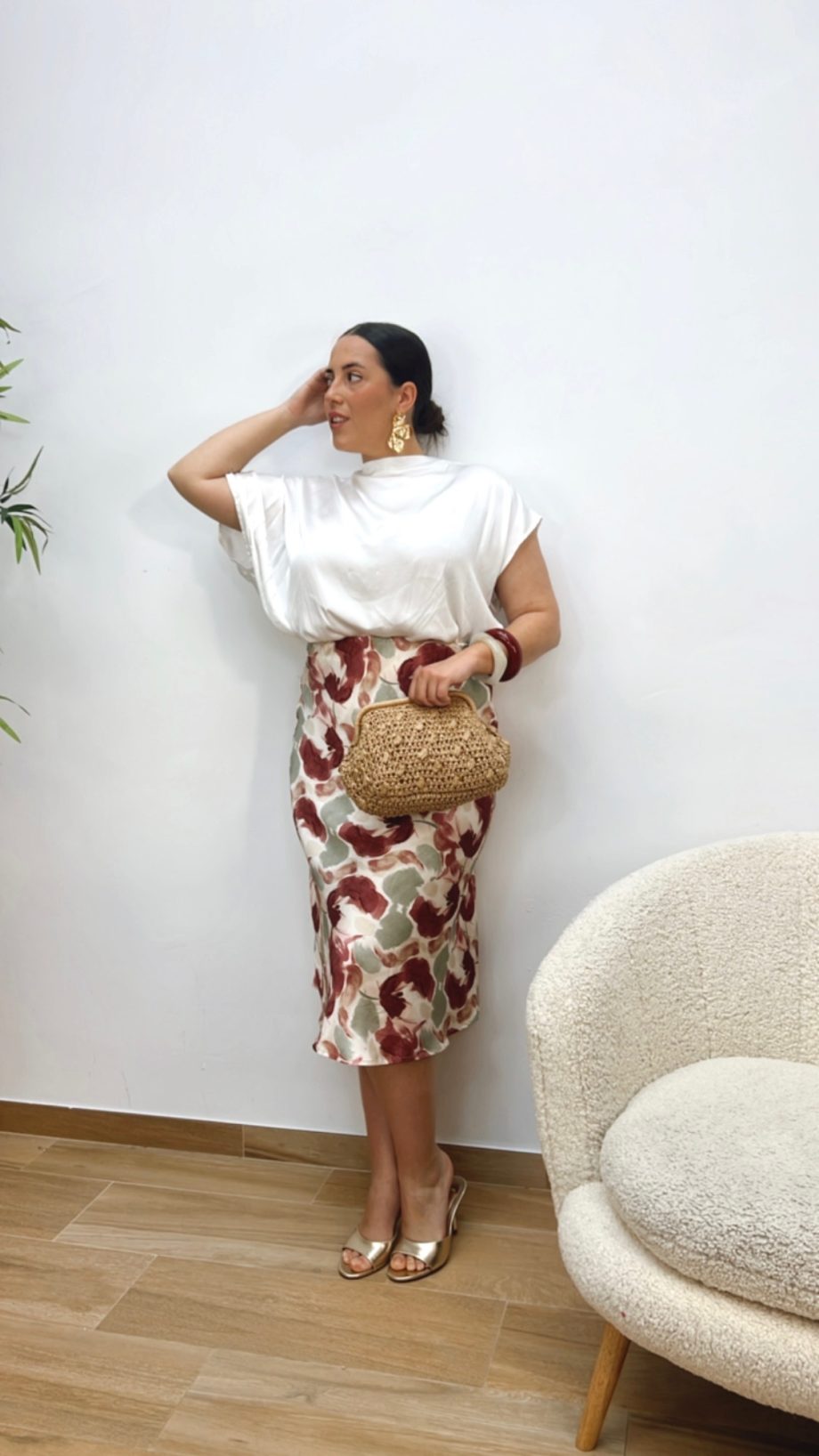 Falda Satinada Estampada Burdeos