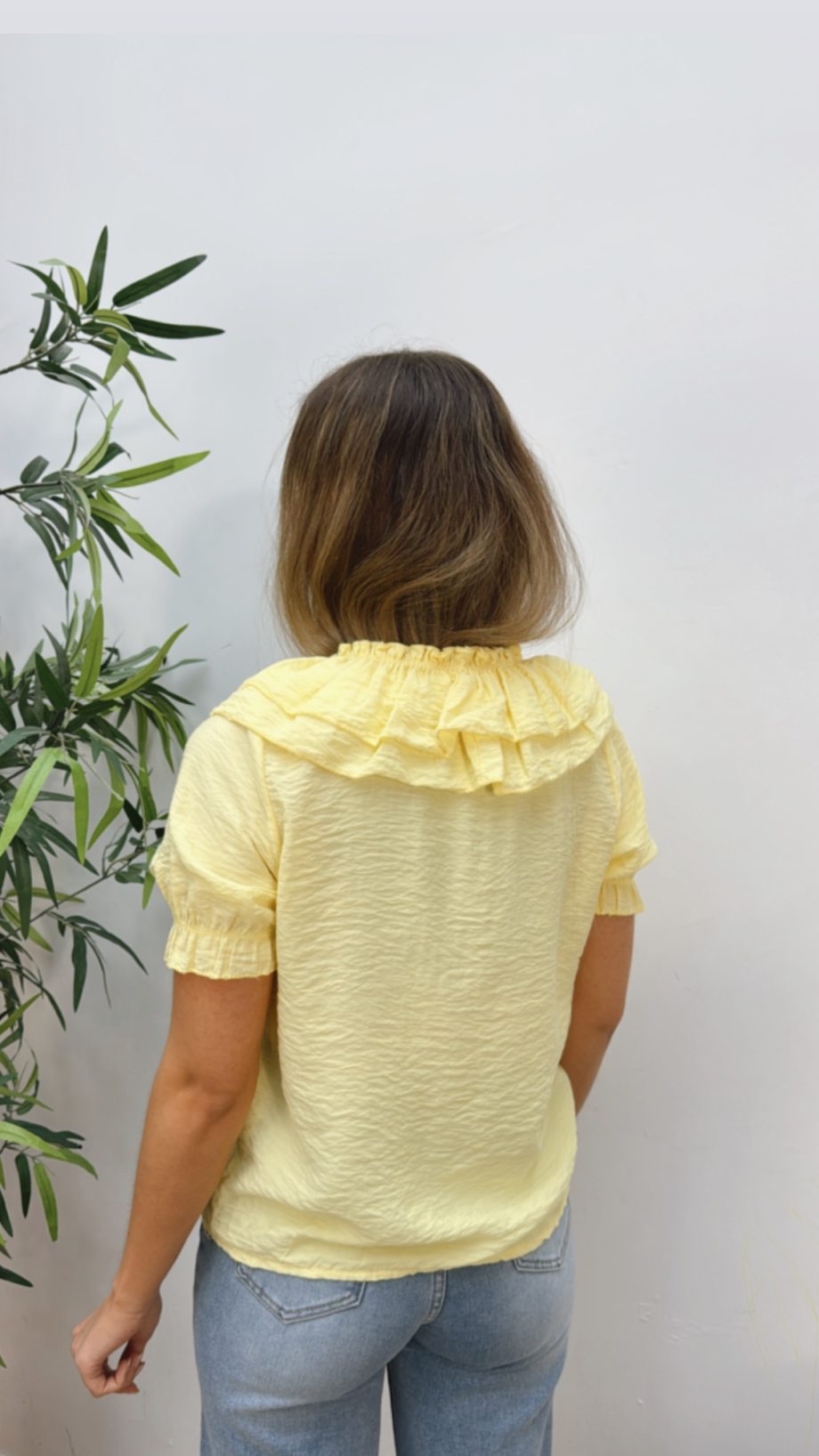 Blusa Doble Volante Amarilla