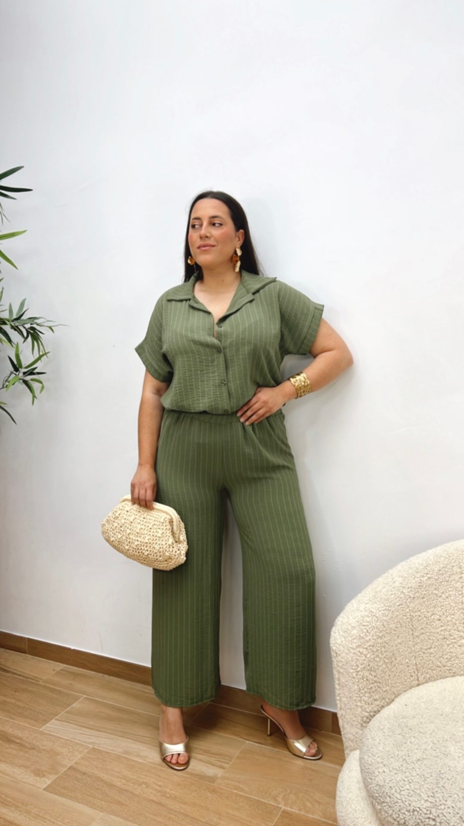 Conjunto Fluido Raya Diplomática Caqui