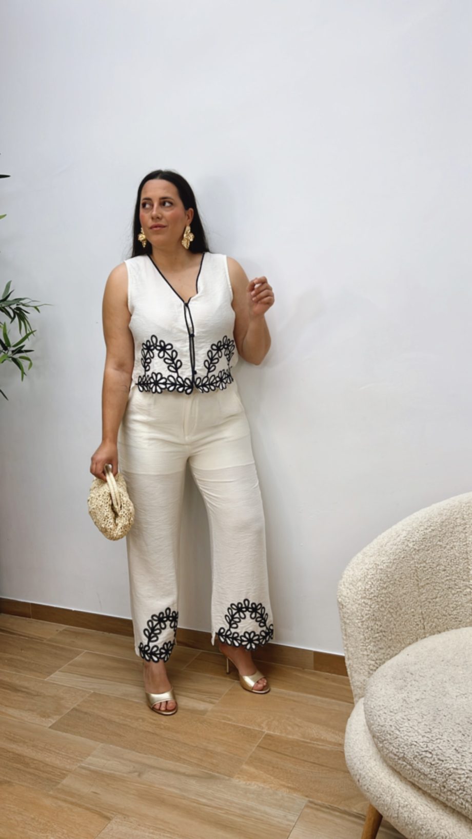 Conjunto Bordado Crudo y Marino
