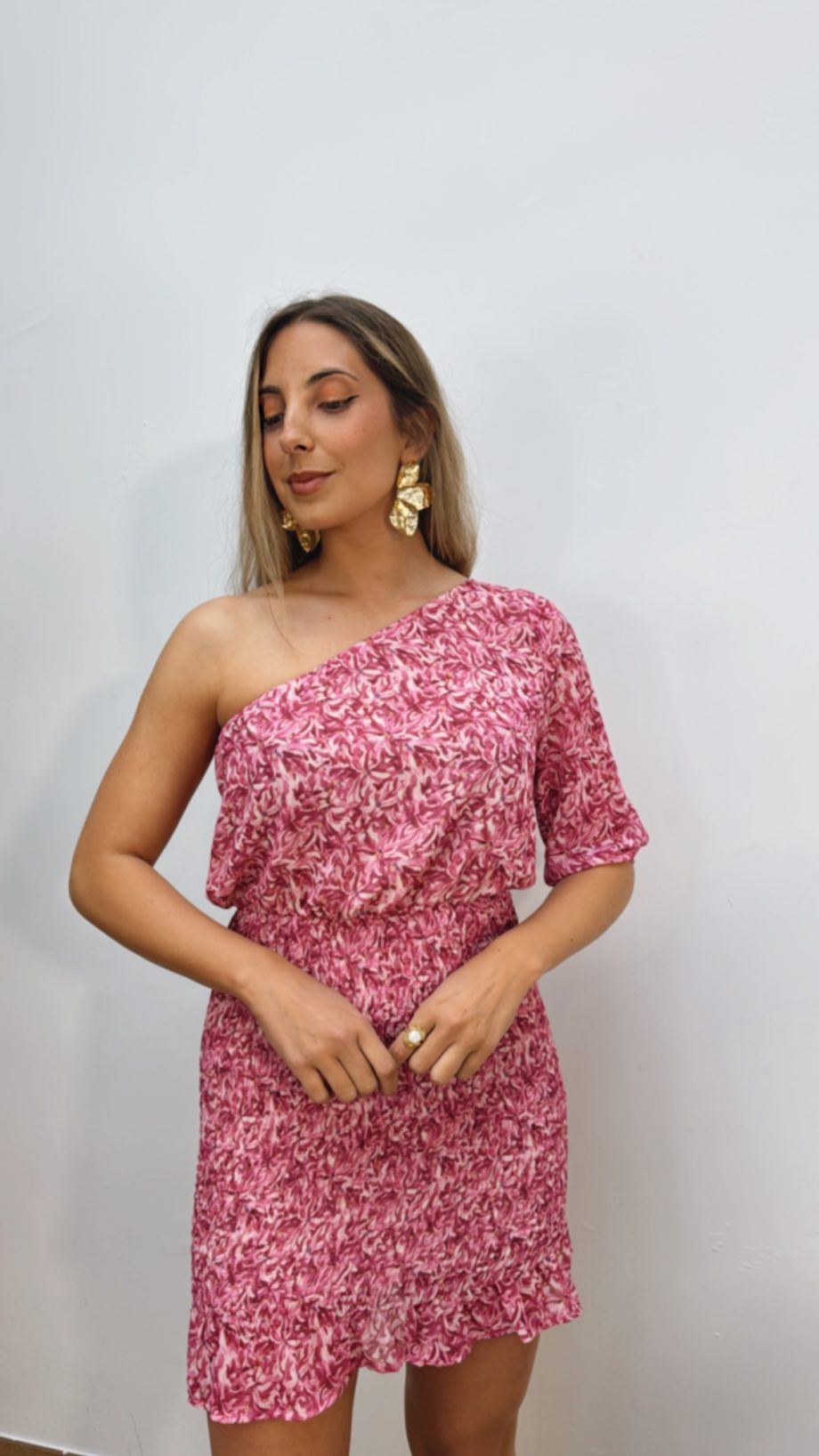 Vestido Asimétrico Engomado