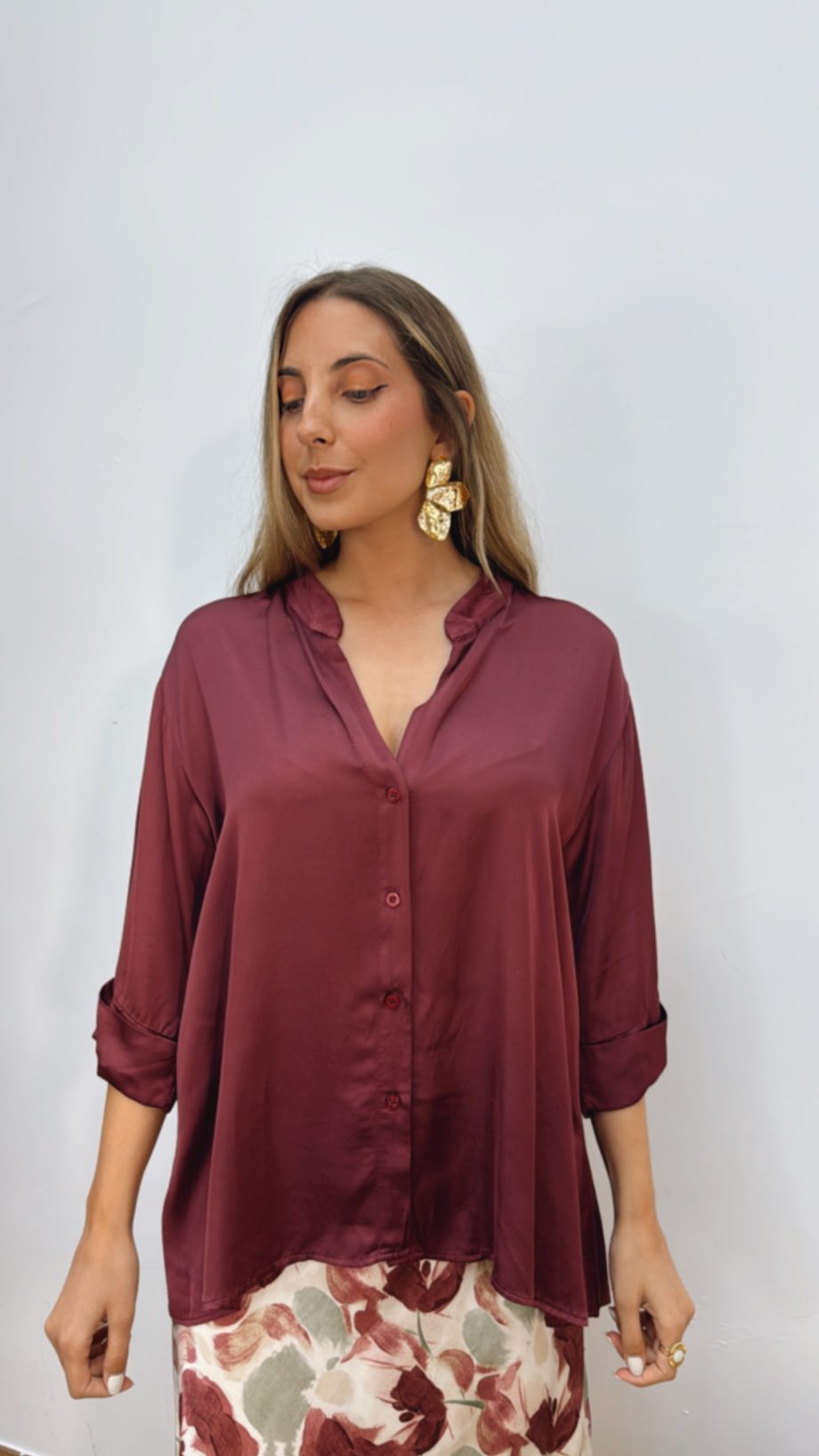 Blusa Satinada Burdeos