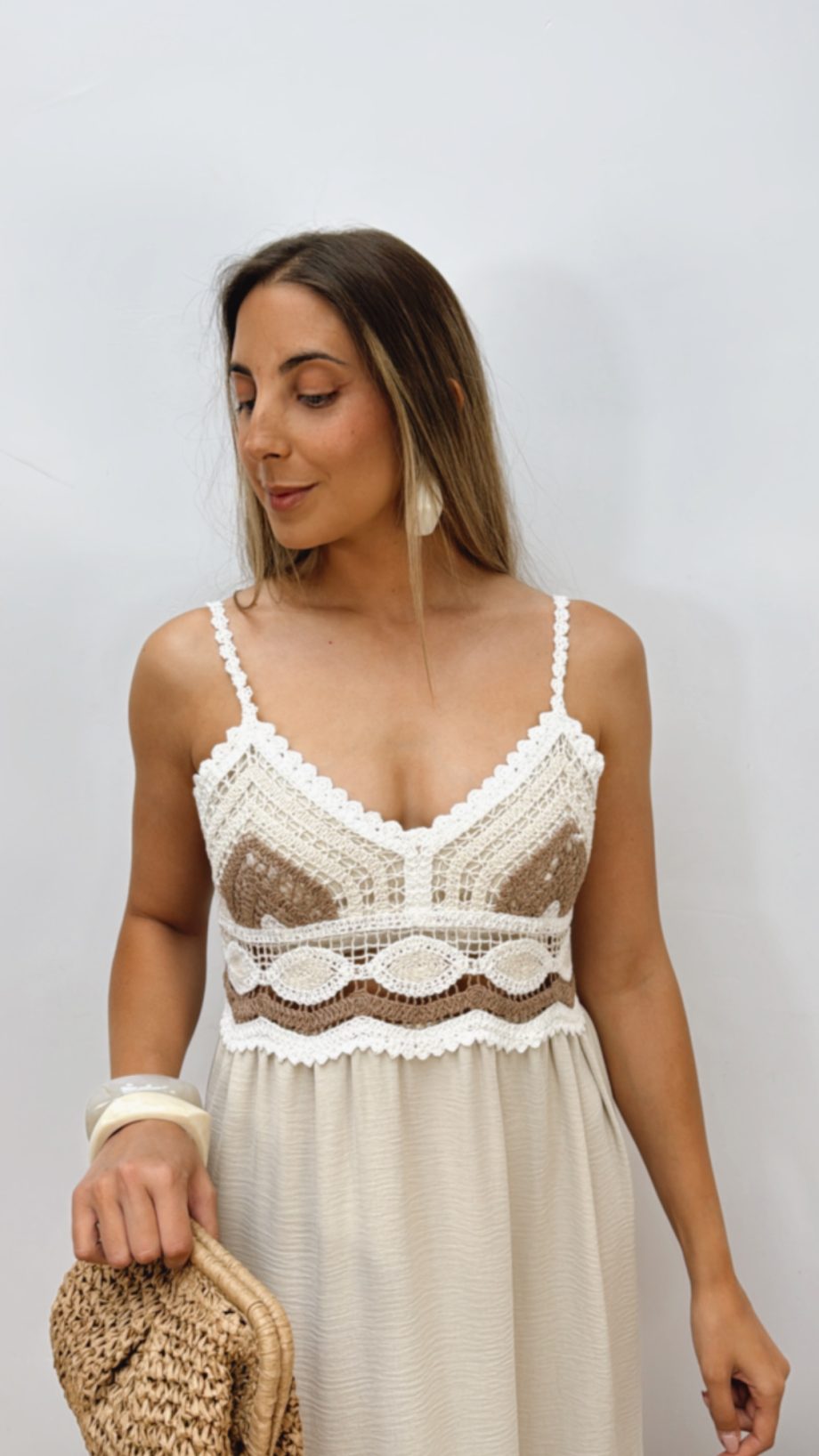 Vestido Crochet Camel