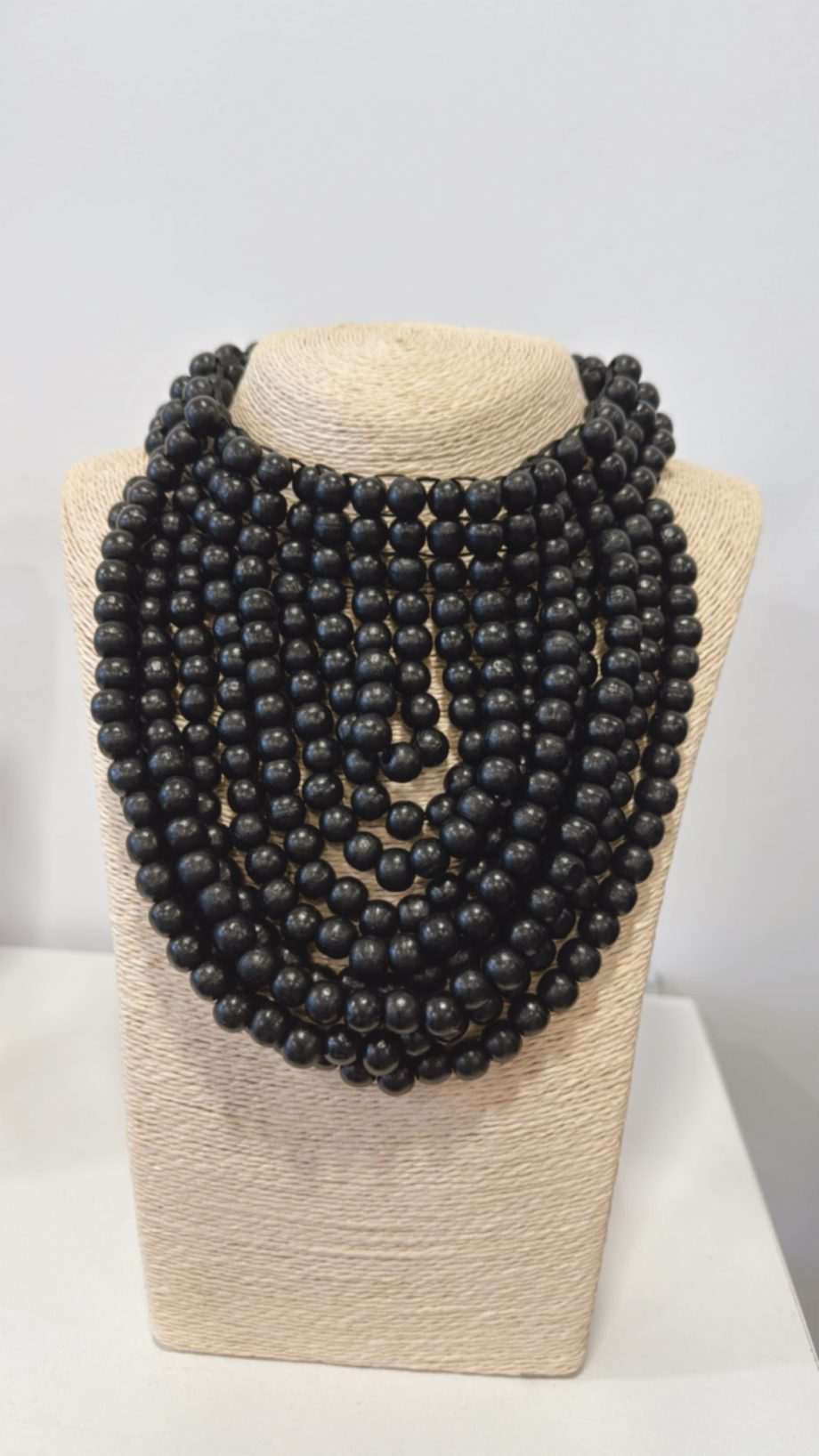 Collar Madera Negro