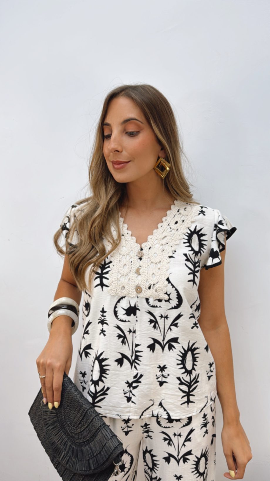 Conjunto Camelia Crudo & Beige