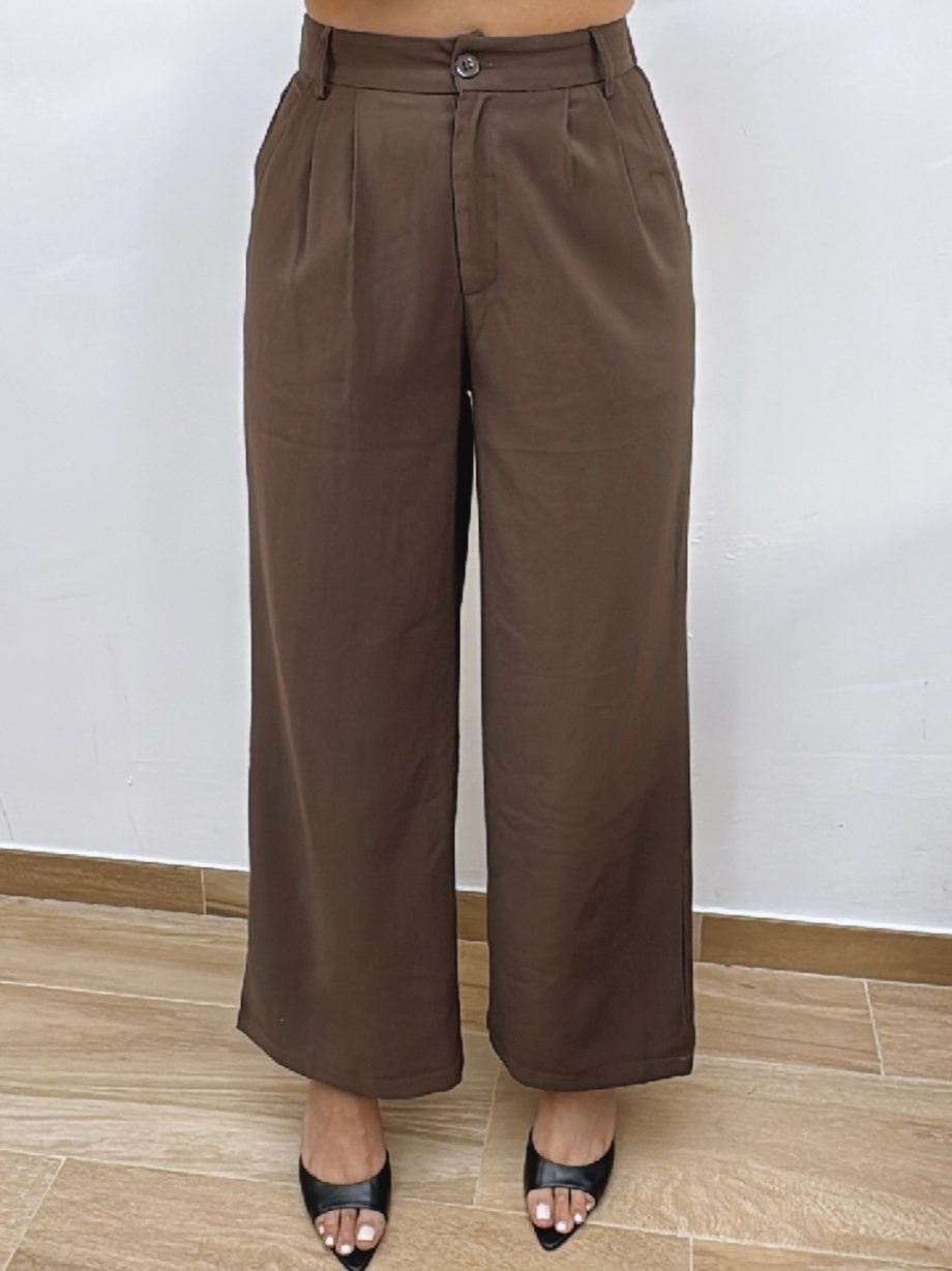 Conjunto Chaleco Cruzado Chocolate