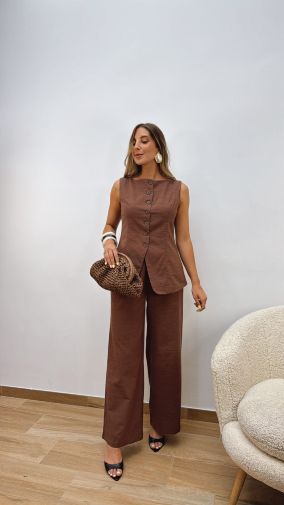 Conjunto Chaleco Entallado Chocolate
