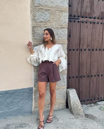Blusa Volantes Beige