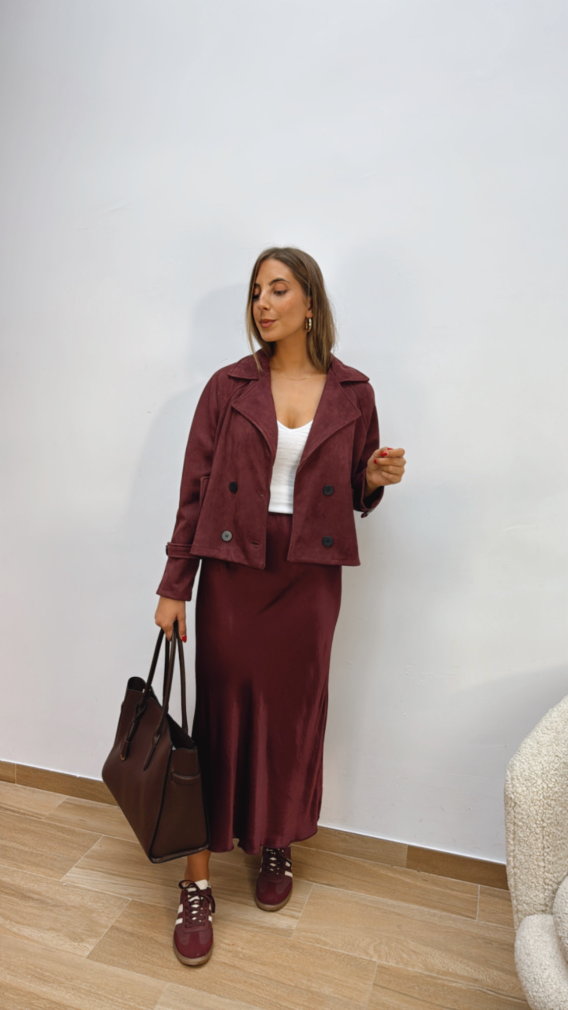 Falda Satinada Burdeos