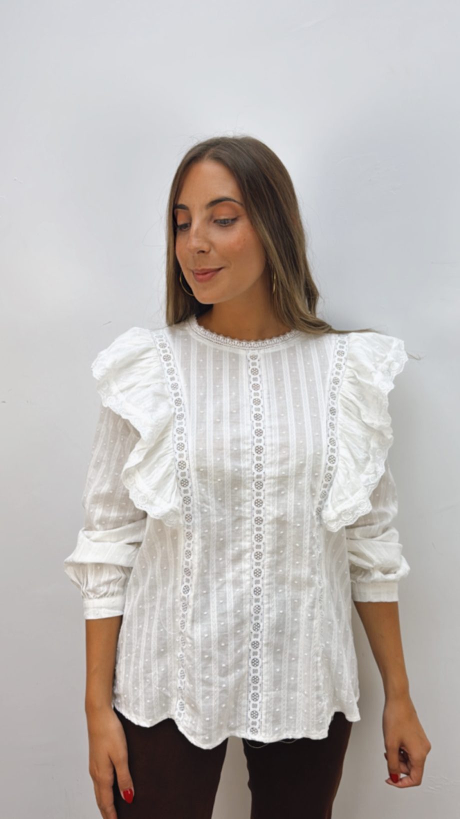 Blusa Volante Blanca Plumeti