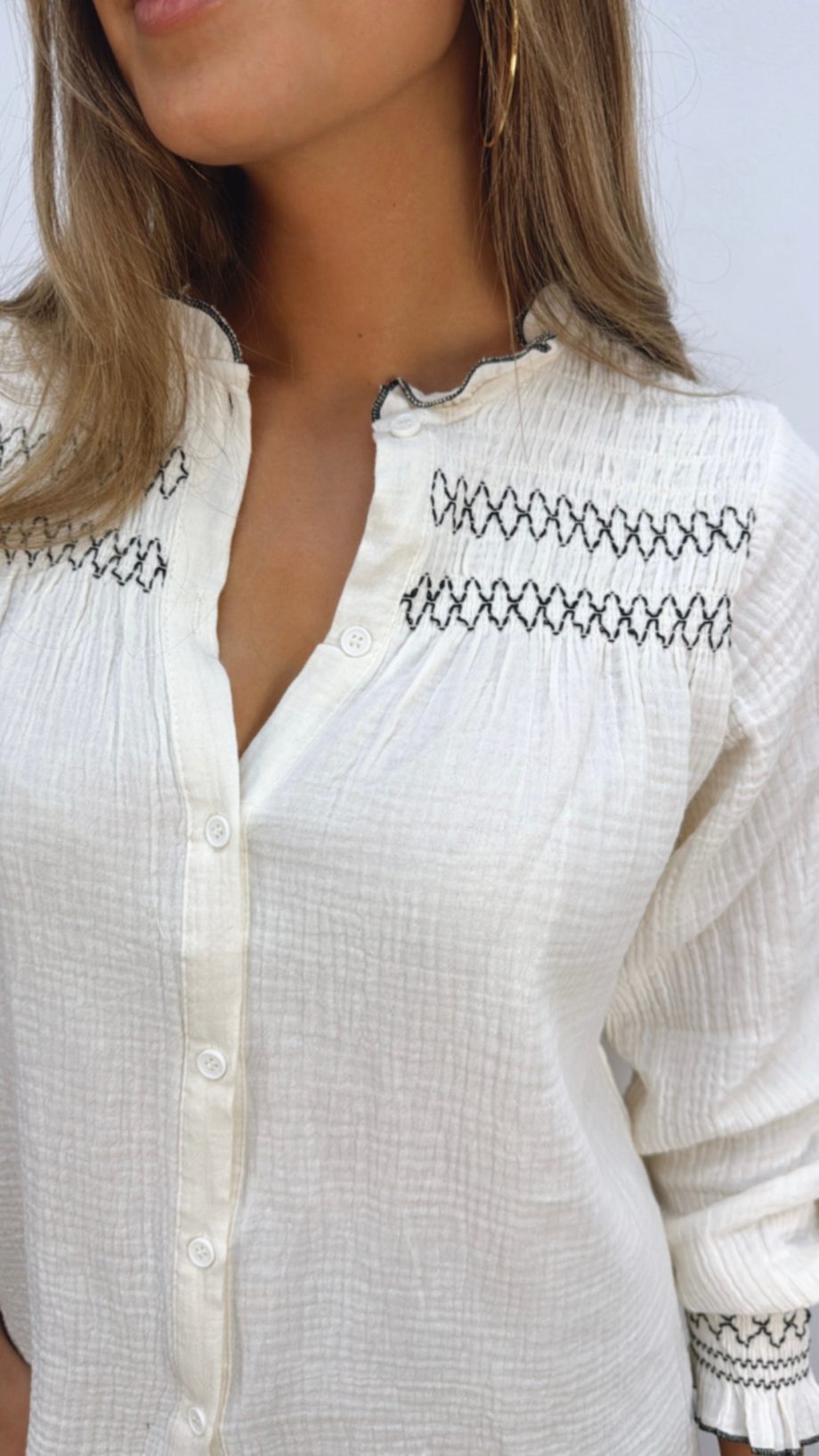 Blusa Margot Beige & negro