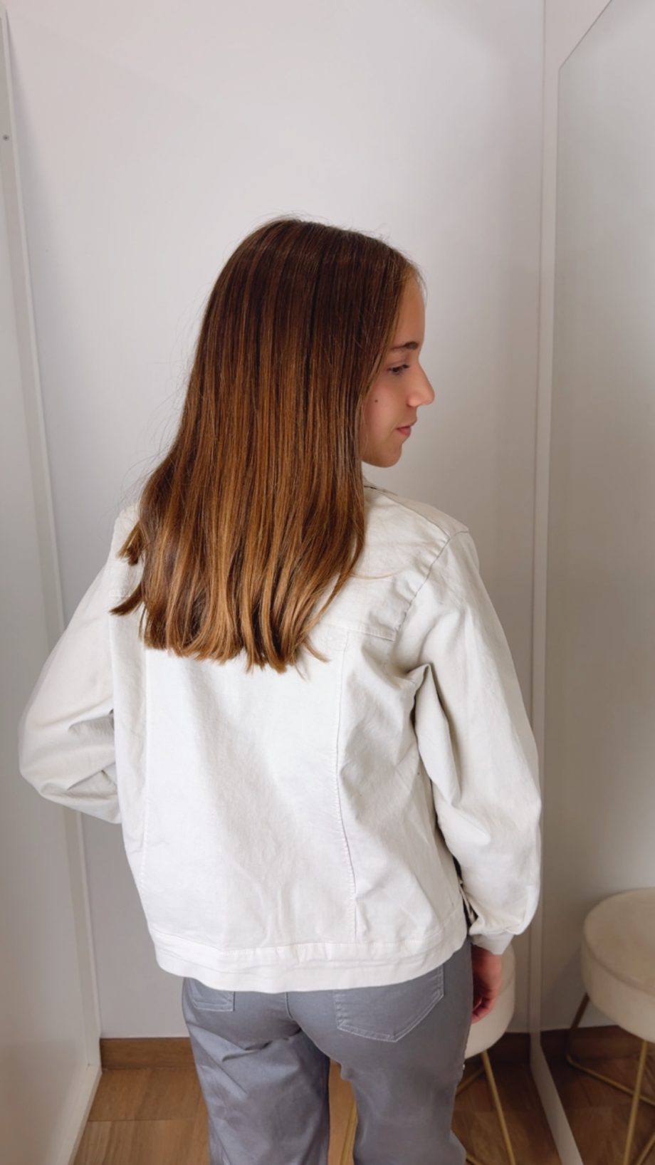 Chaqueta Volante Beige