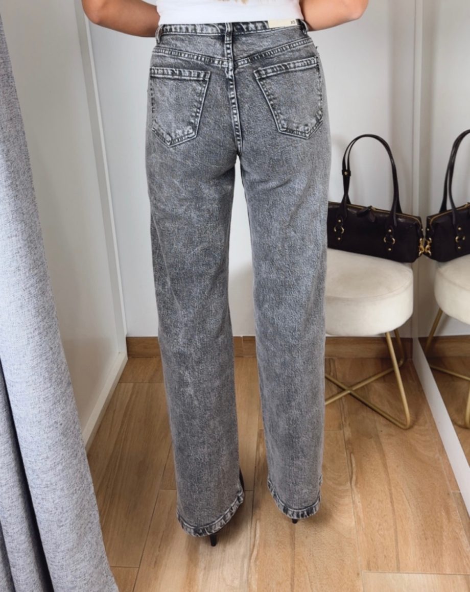 Jeans Tachas Gris