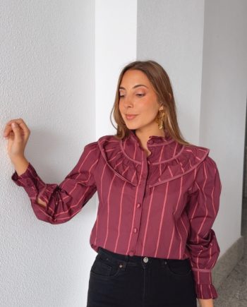 Blusa Volante Burdeos