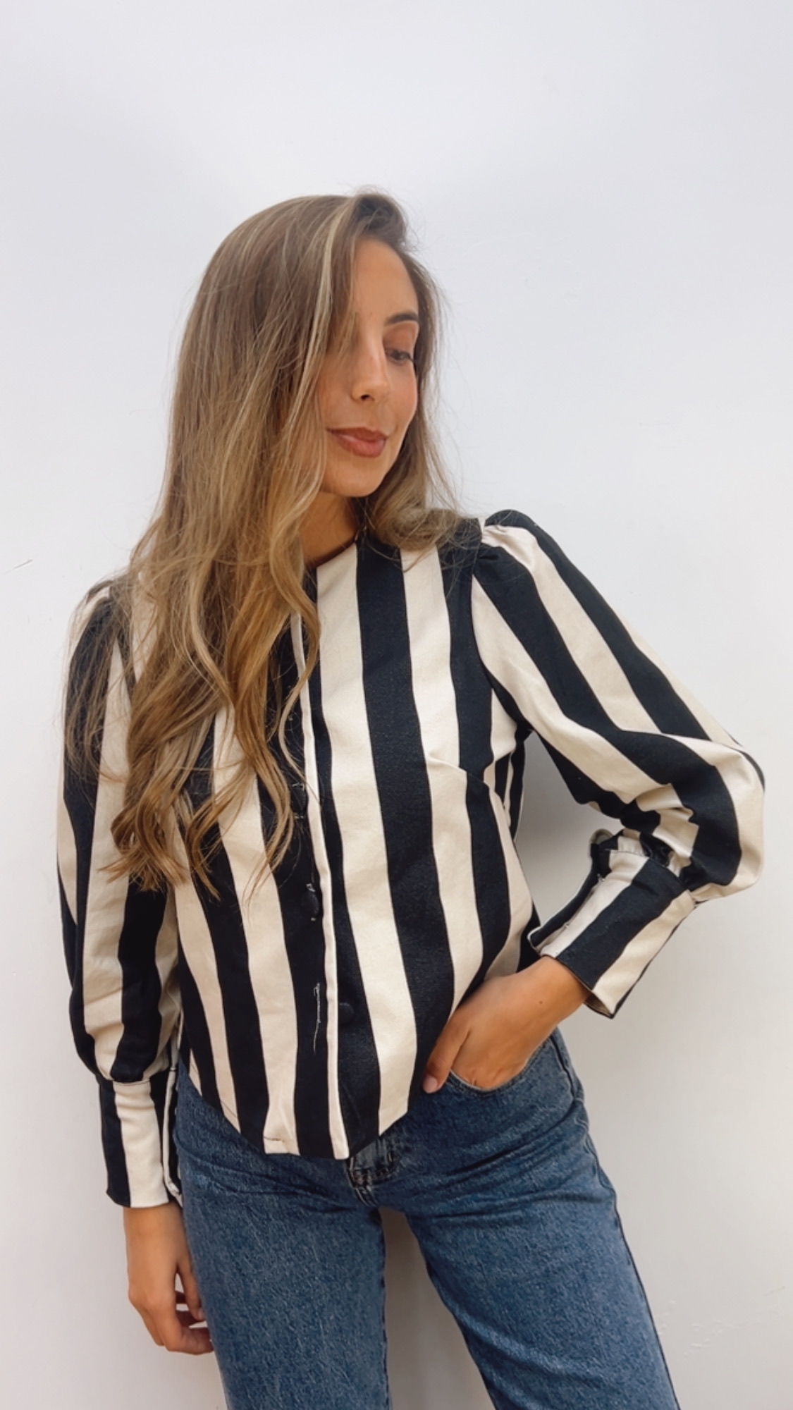 Chaqueta Rayas Negra & Cruda