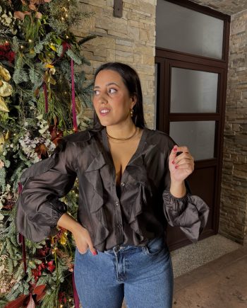 Blusa Volantes Chocolate