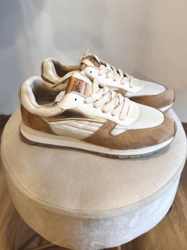 Deportiva Corina Camel