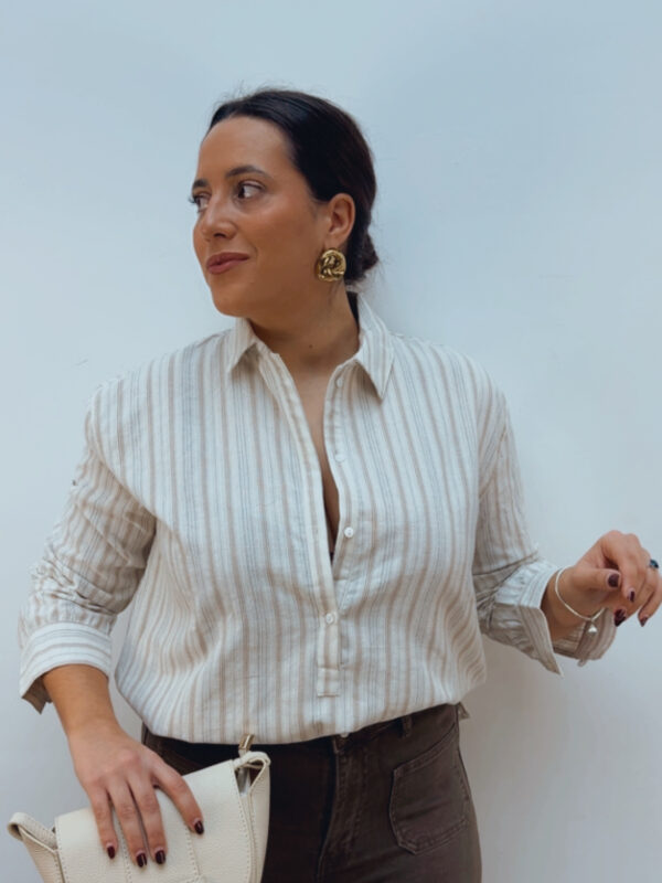 Camisa Polera Raya Camel & Gris