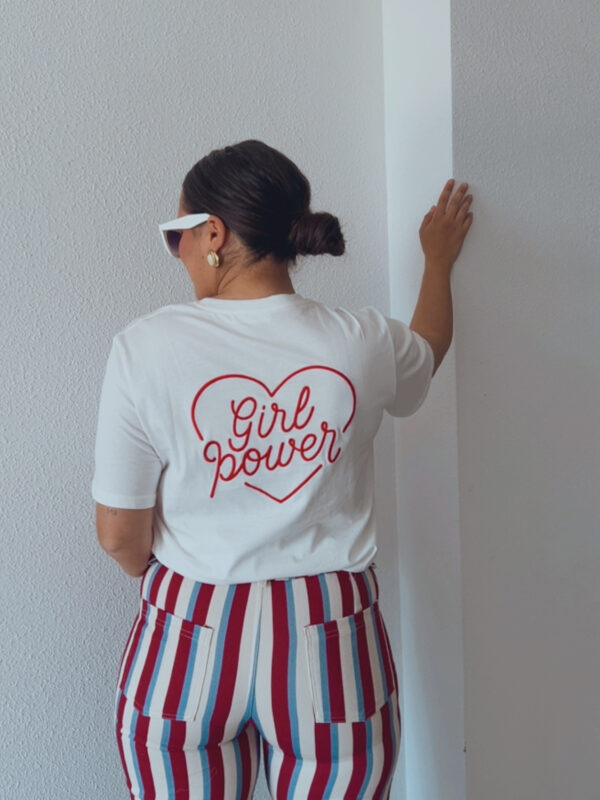 Básica Girl Power Oversize