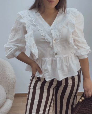 Blusa Volante Bordada