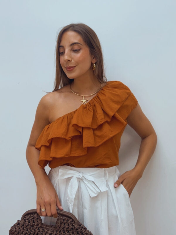 Blusa Asimétrica Volante Teja
