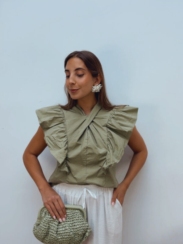 Blusa Volante Cuello Cruzado Verde