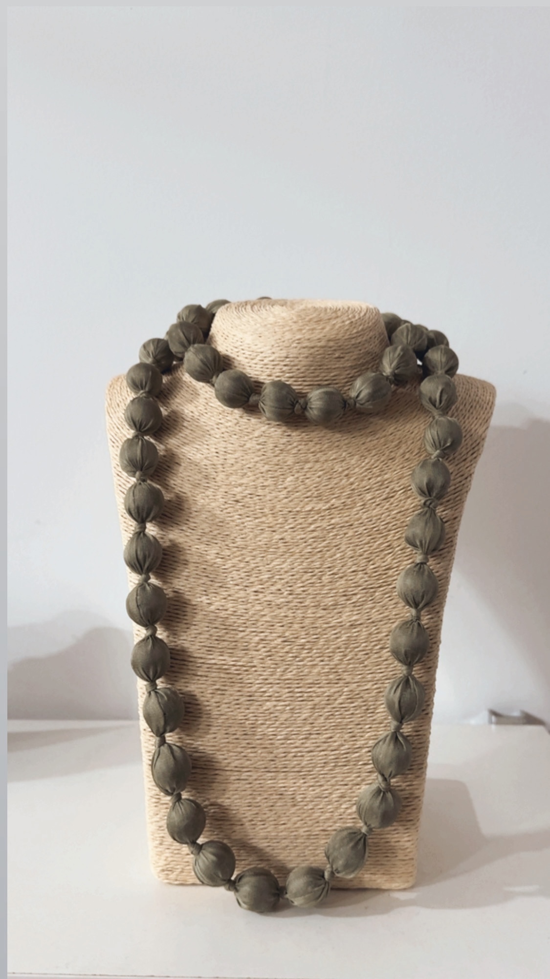 Collar Largo Textil Verde Khaki
