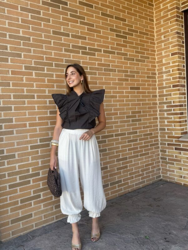 Pantalón Bombacho Volante Beige