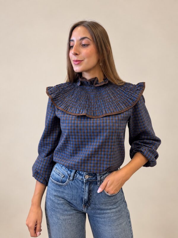 Blusa Cuello Azul & Chocolate