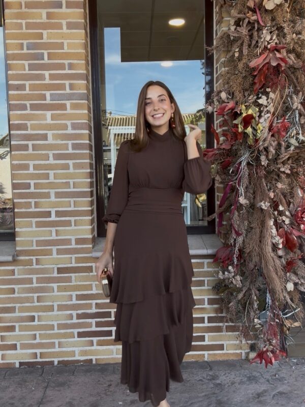 Vestido Chocolate Volantes