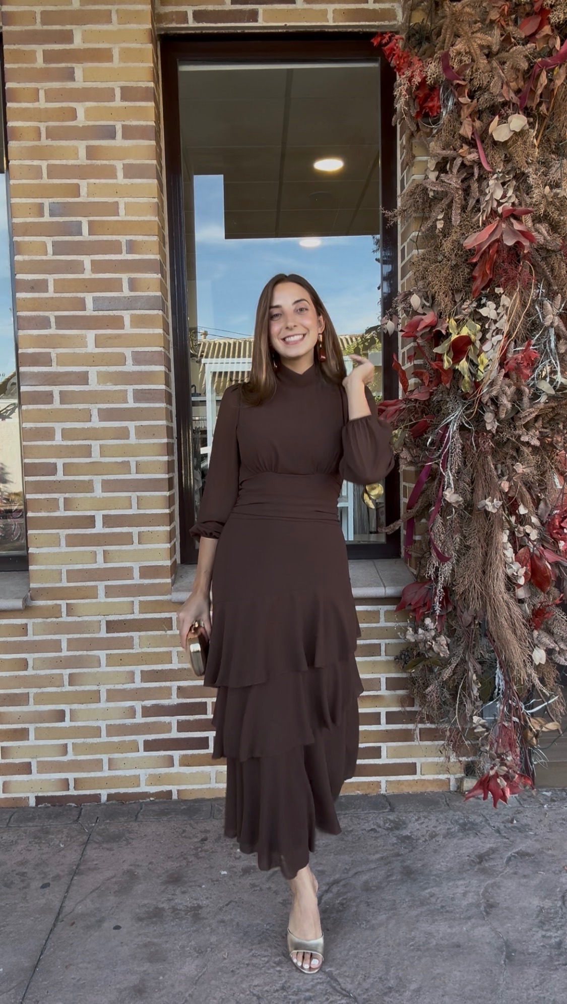 Vestido Chocolate Volantes