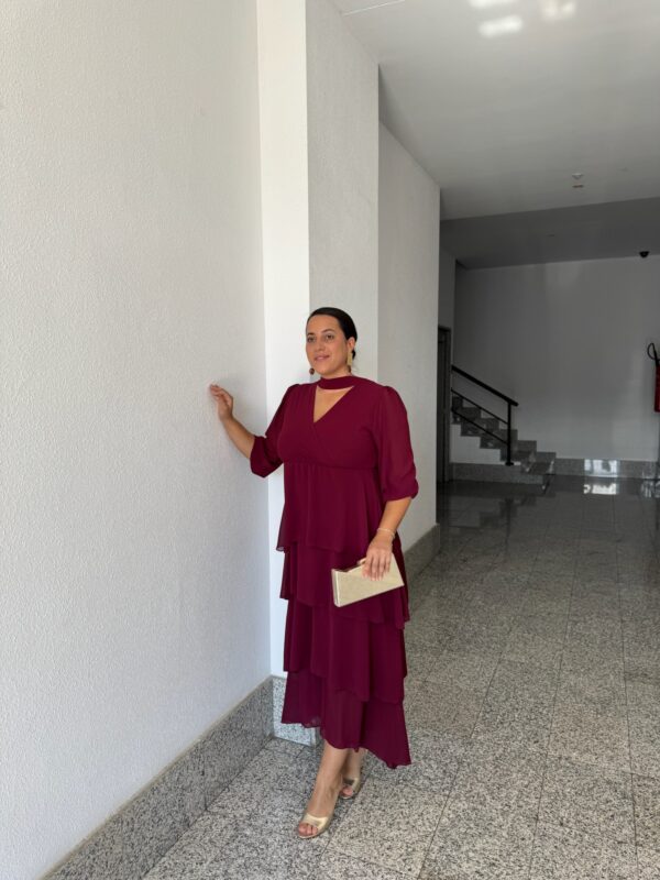 Vestido Volante Burdeos