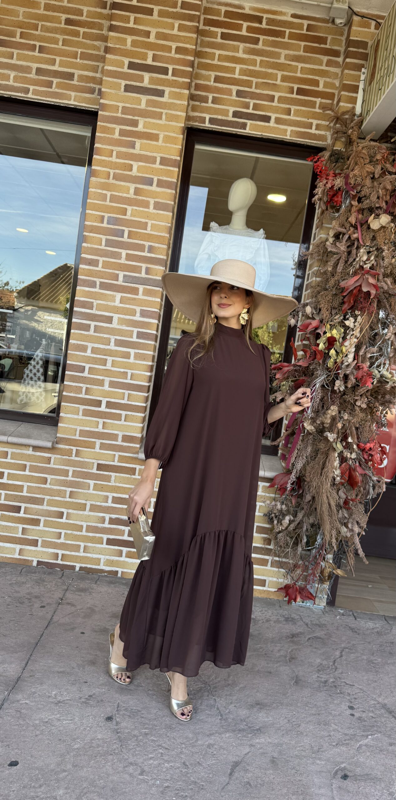 Vestido Gasa Volante Café