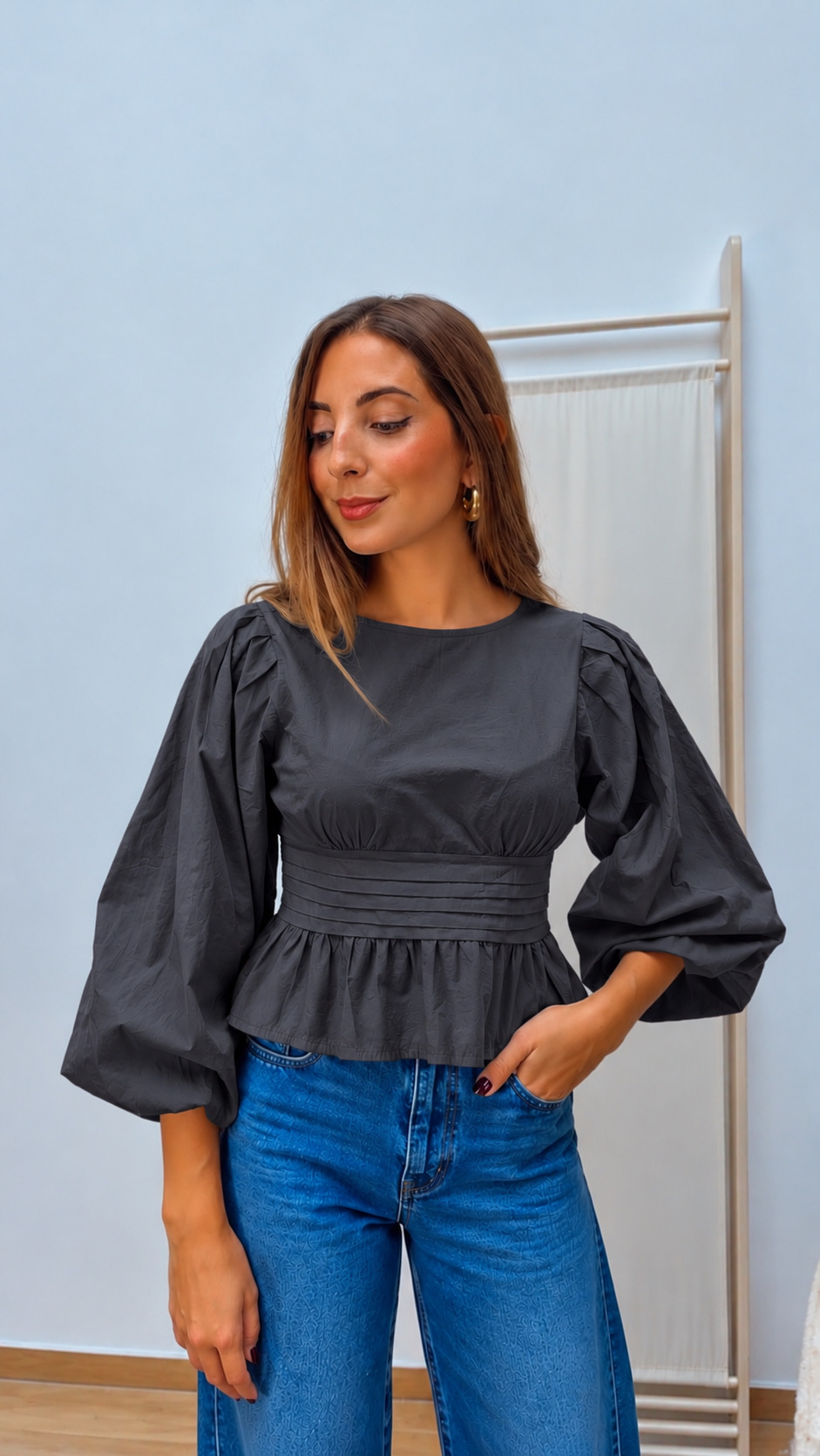 Blusa Tablas Cintura Gris Antracita